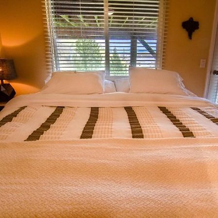 تشيليواك The Fraser River'S Edge B&B Lodge المظهر الخارجي الصورة