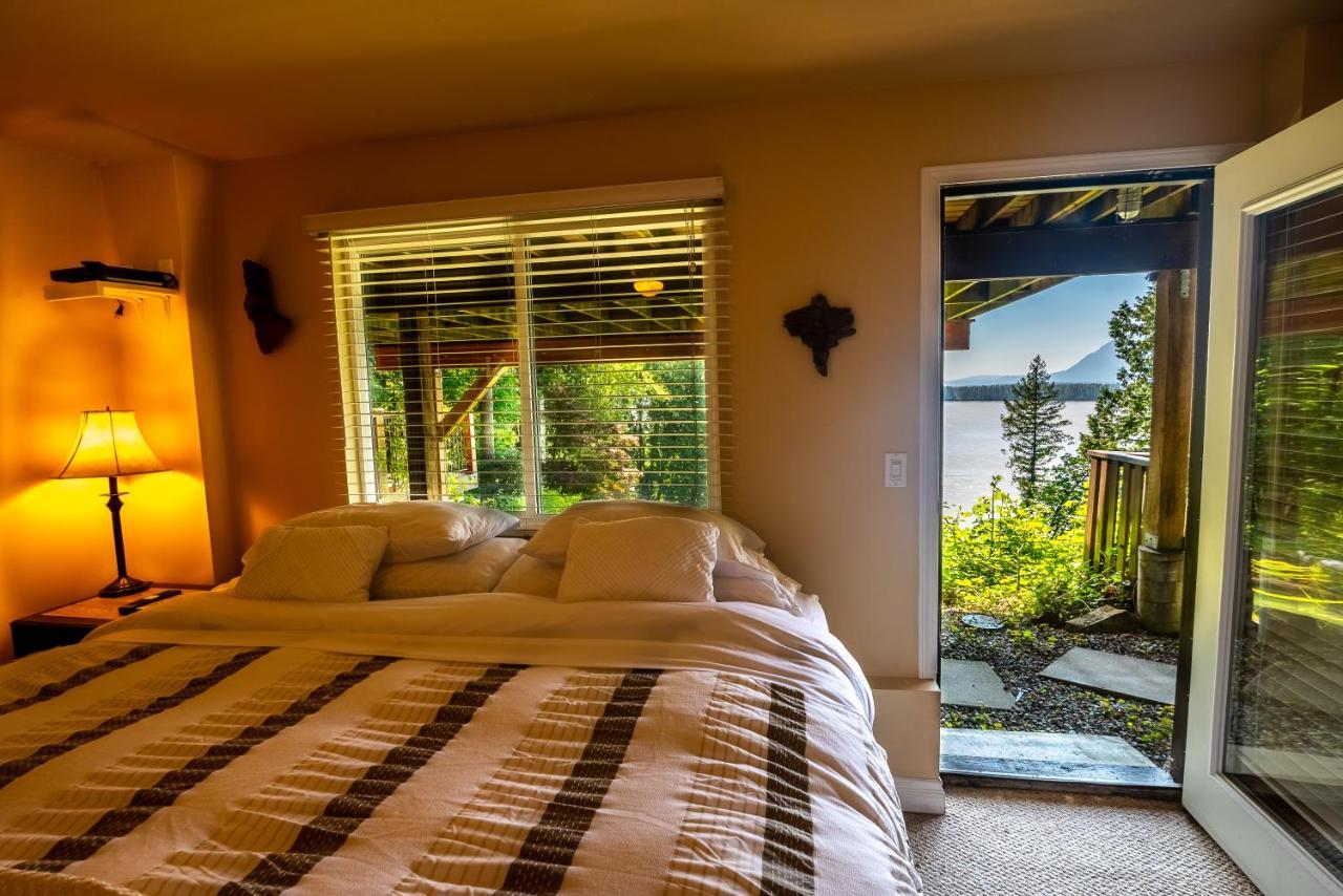 تشيليواك The Fraser River'S Edge B&B Lodge المظهر الخارجي الصورة