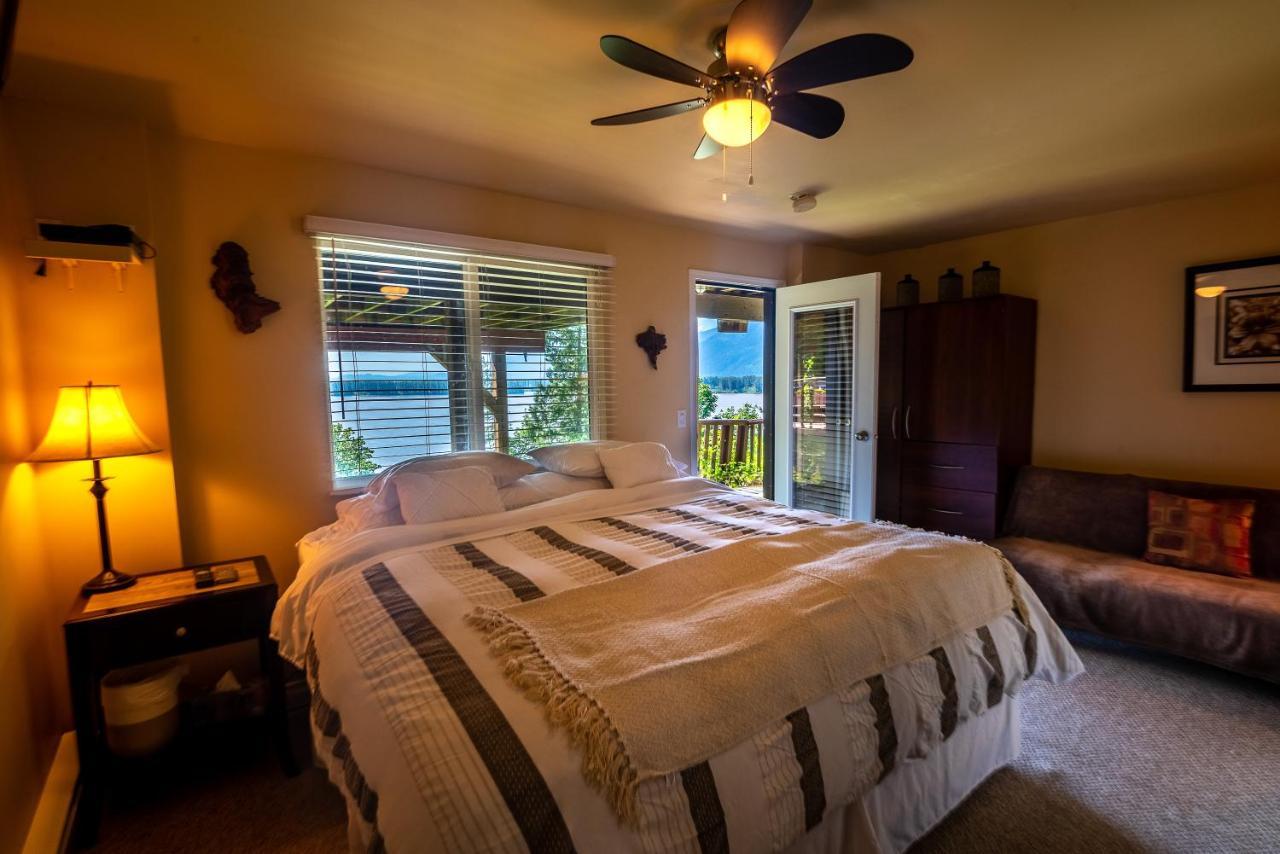تشيليواك The Fraser River'S Edge B&B Lodge المظهر الخارجي الصورة