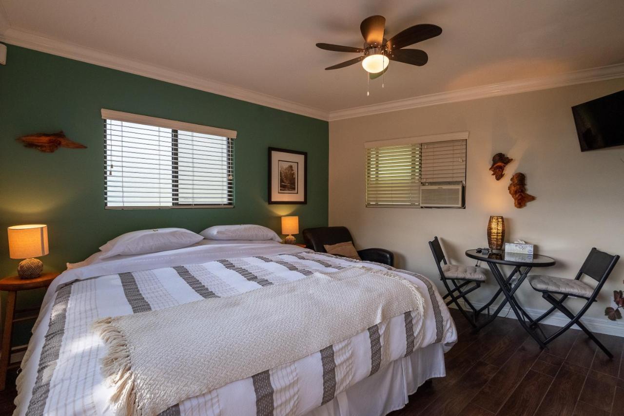 تشيليواك The Fraser River'S Edge B&B Lodge المظهر الخارجي الصورة