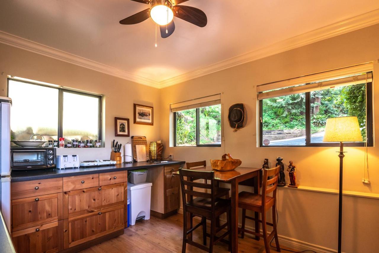 تشيليواك The Fraser River'S Edge B&B Lodge المظهر الخارجي الصورة
